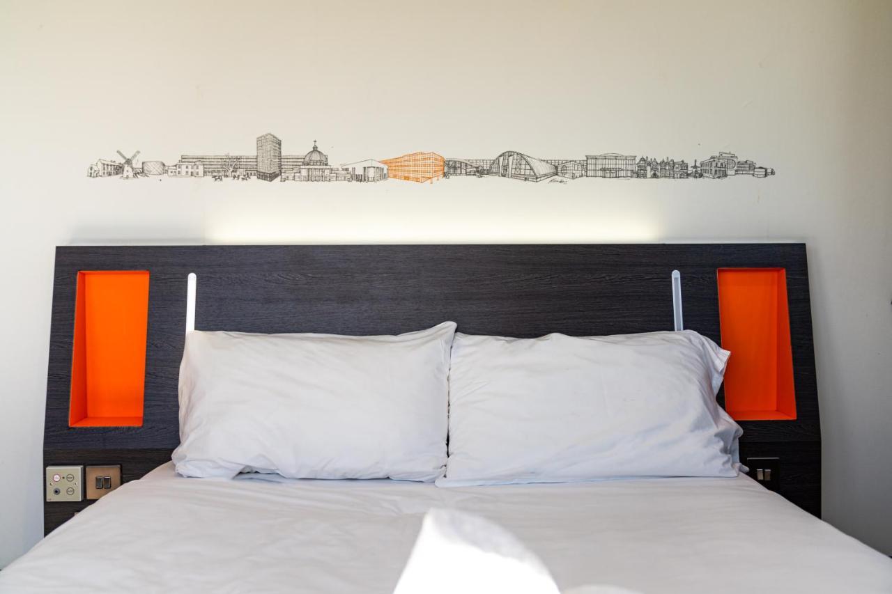 Easyhotel Oxford Exterior foto