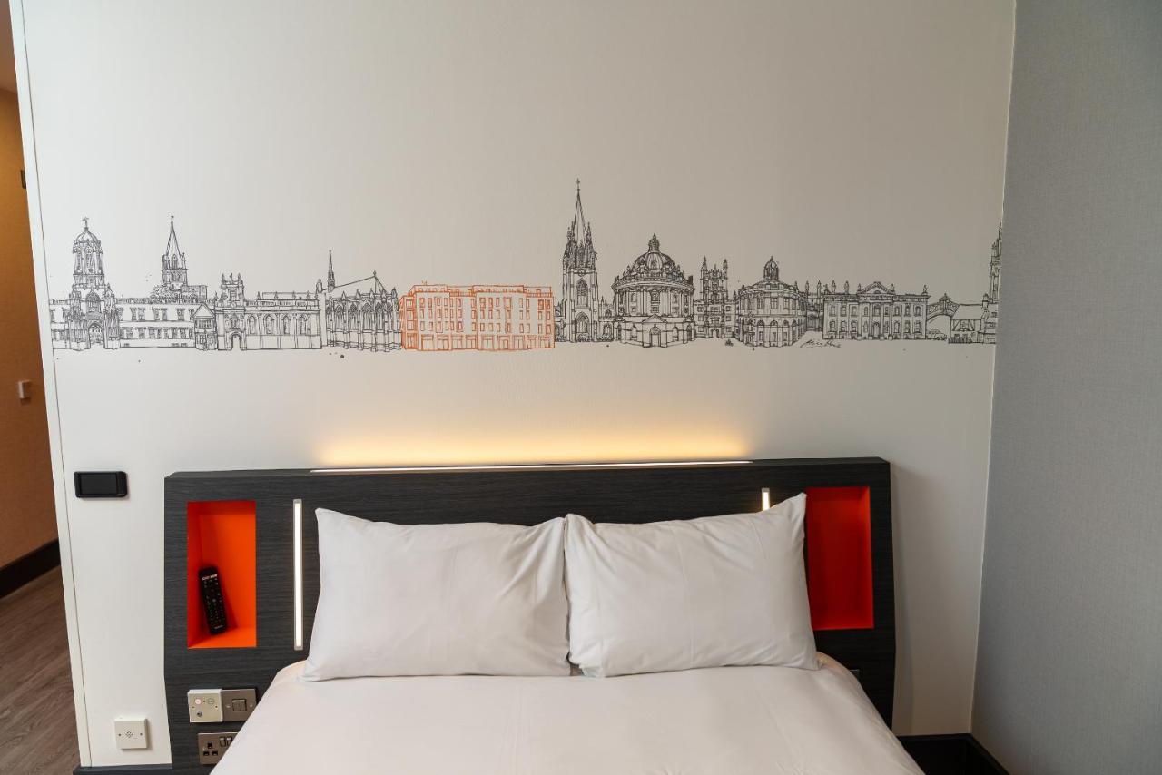 Easyhotel Oxford Exterior foto